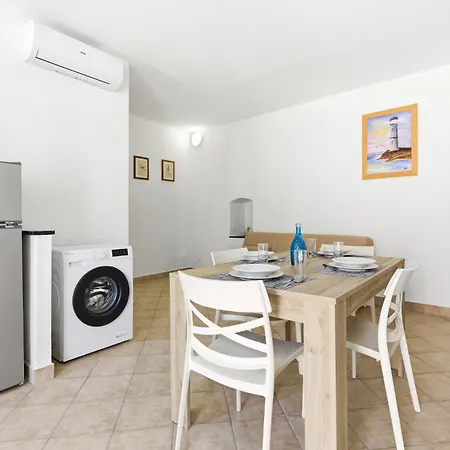 Apartment Hostdomus-happy *