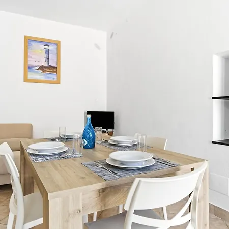 Apartment Hostdomus-happy *