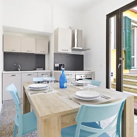 Hostdomus-happy Apartament