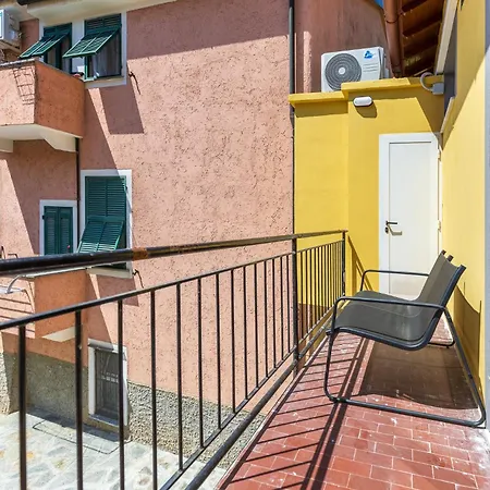Apartament Hostdomus-happy Finale Ligure